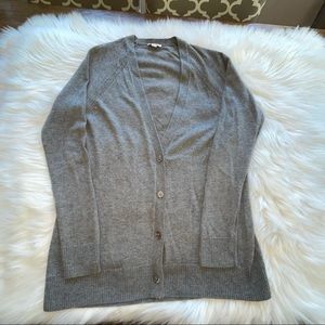 GAP Cardigan Gray size Small